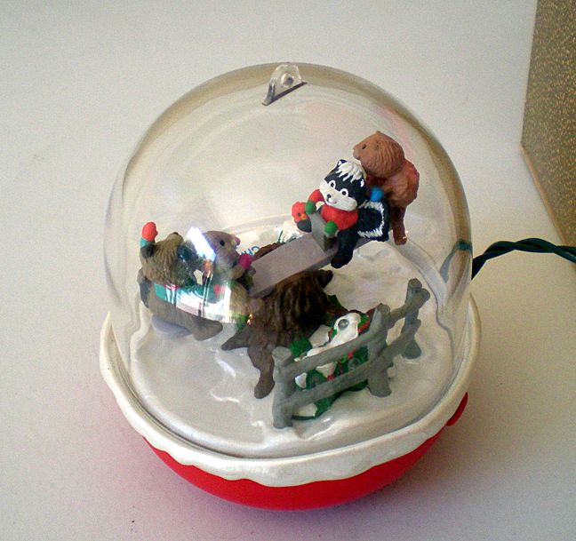 Hallmark Ornament Forest Frolics Magic Light & Motion Hallmark Ornament Forest Frolics Magic Light & Motion