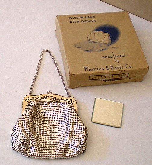 Vintage Whiting Davis Silver Mesh Purse In Original Box Vintage Whiting Davis Silver Mesh Purse In Original Box