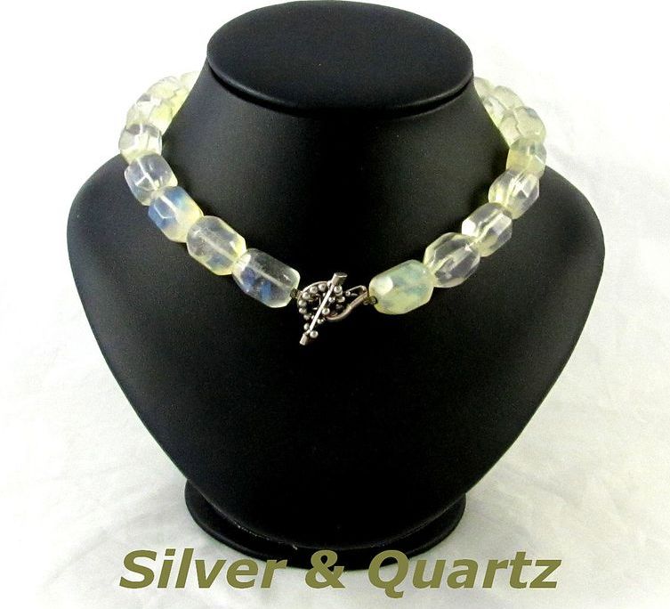 Vintage Sterling Silver Toggle Quartz Beads Choker Necklace Vintage Sterling Silver Toggle Quartz Beads Choker Necklace