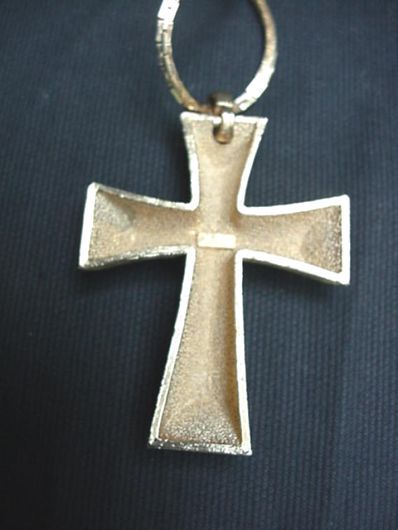 2 Avon Crosses * Florentine Finish 2 Avon Crosses * Florentine Finish