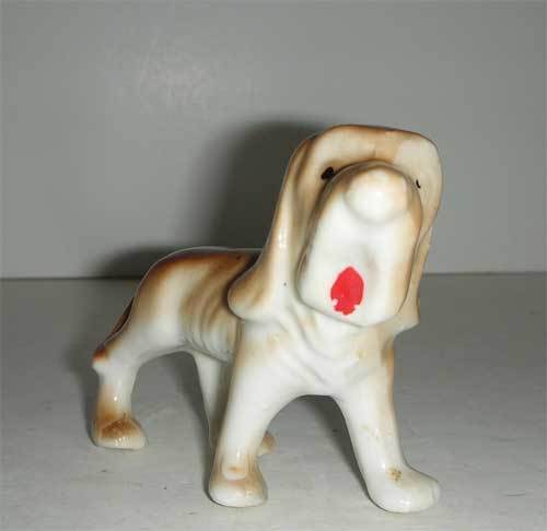 Bloodhound Japan figurine w/ open mouth Bloodhound Japan figurine w/ open mouth