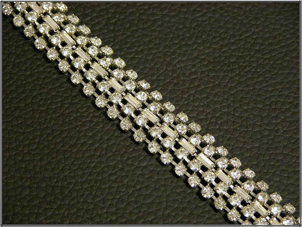 Vintage Rhinestone Bracelet, Sparkling Prong-Set Baguettes & Chatons Vintage Rhinestone Bracelet, Sparkling Prong-Set Baguettes & Chatons