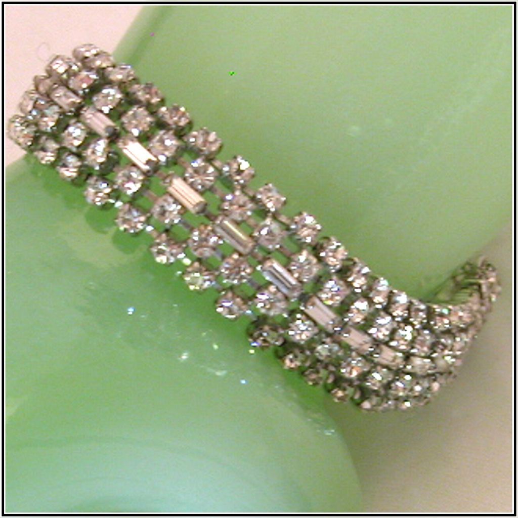 Vintage Rhinestone Bracelet, Sparkling Prong-Set Baguettes & Chatons Vintage Rhinestone Bracelet, Sparkling Prong-Set Baguettes & Chatons