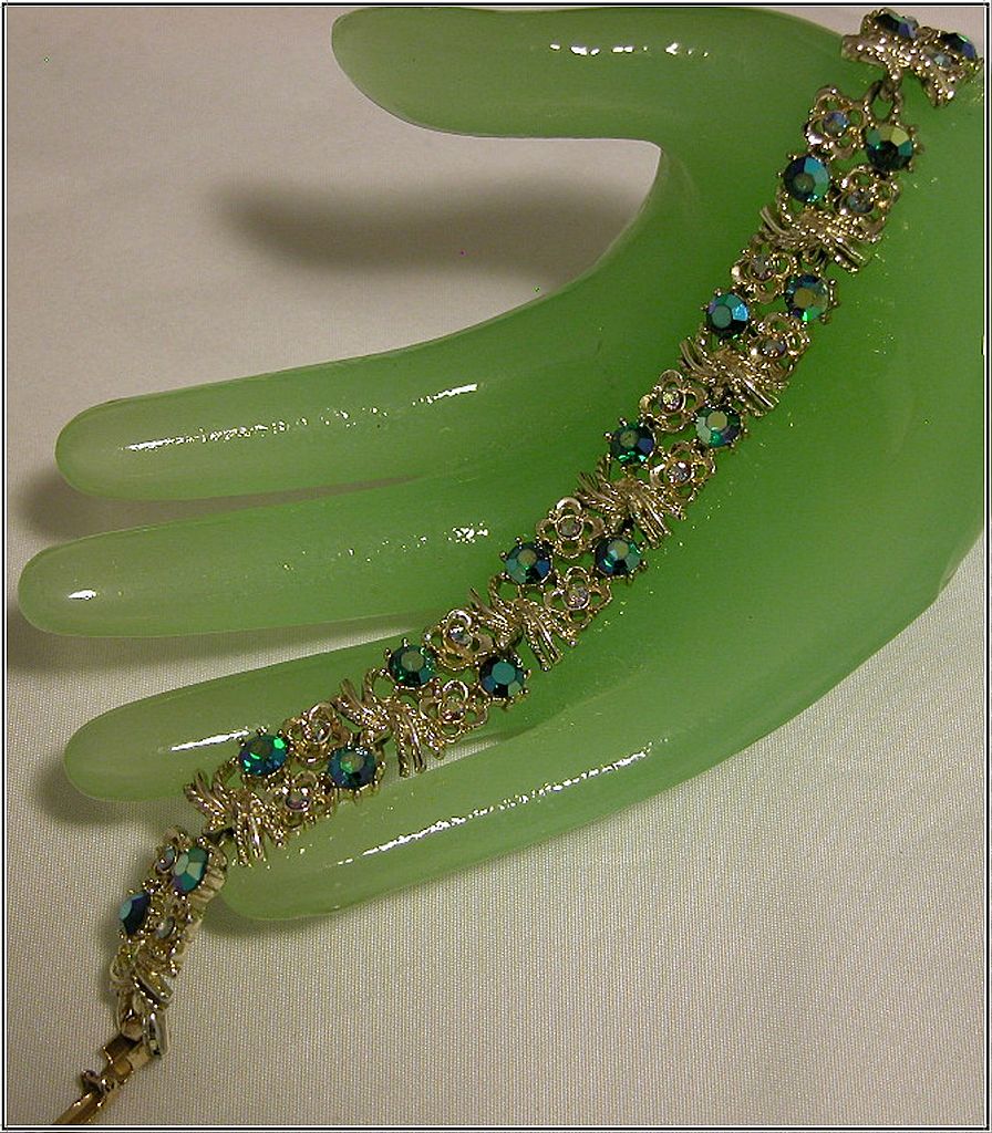 Coro Peacock Blue Aurora Borealis & Clear AB Rhinestone Bracelet Coro Peacock Blue Aurora Borealis & Clear AB Rhinestone Bracelet