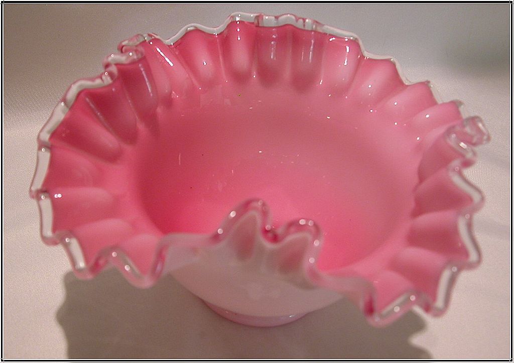 Vintage Fenton Peach Crest Square Crimp Bowl Vintage Fenton Peach Crest Square Crimp Bowl