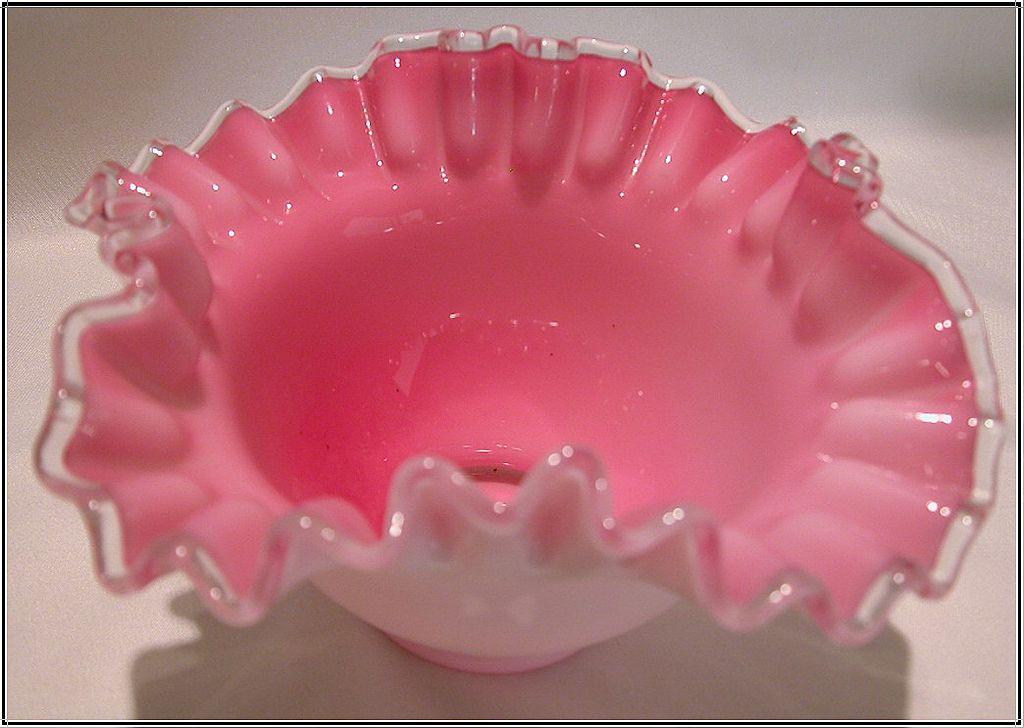 Vintage Fenton Peach Crest Square Crimp Bowl Vintage Fenton Peach Crest Square Crimp Bowl