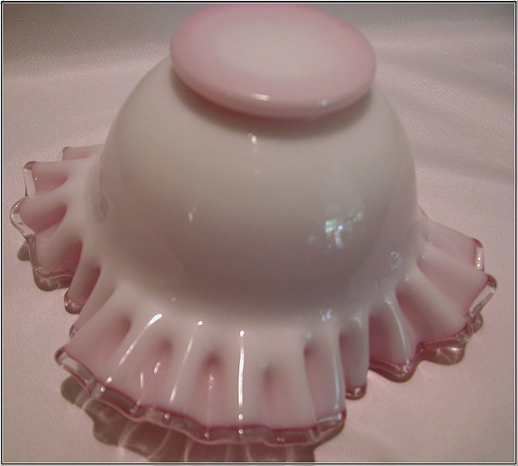 Vintage Fenton Peach Crest Square Crimp Bowl Vintage Fenton Peach Crest Square Crimp Bowl