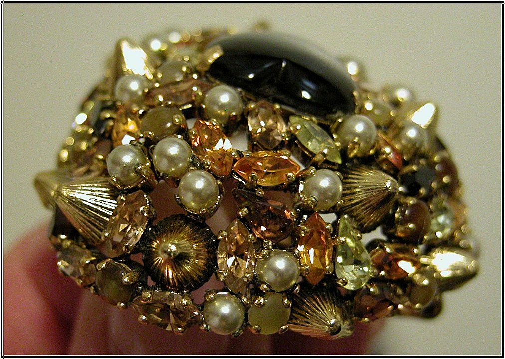 Christian Dior Rhinestone & Heart Pin, Made in Germany, 1962 Christian Dior Rhinestone & Heart Pin, Made in Germany, 1962