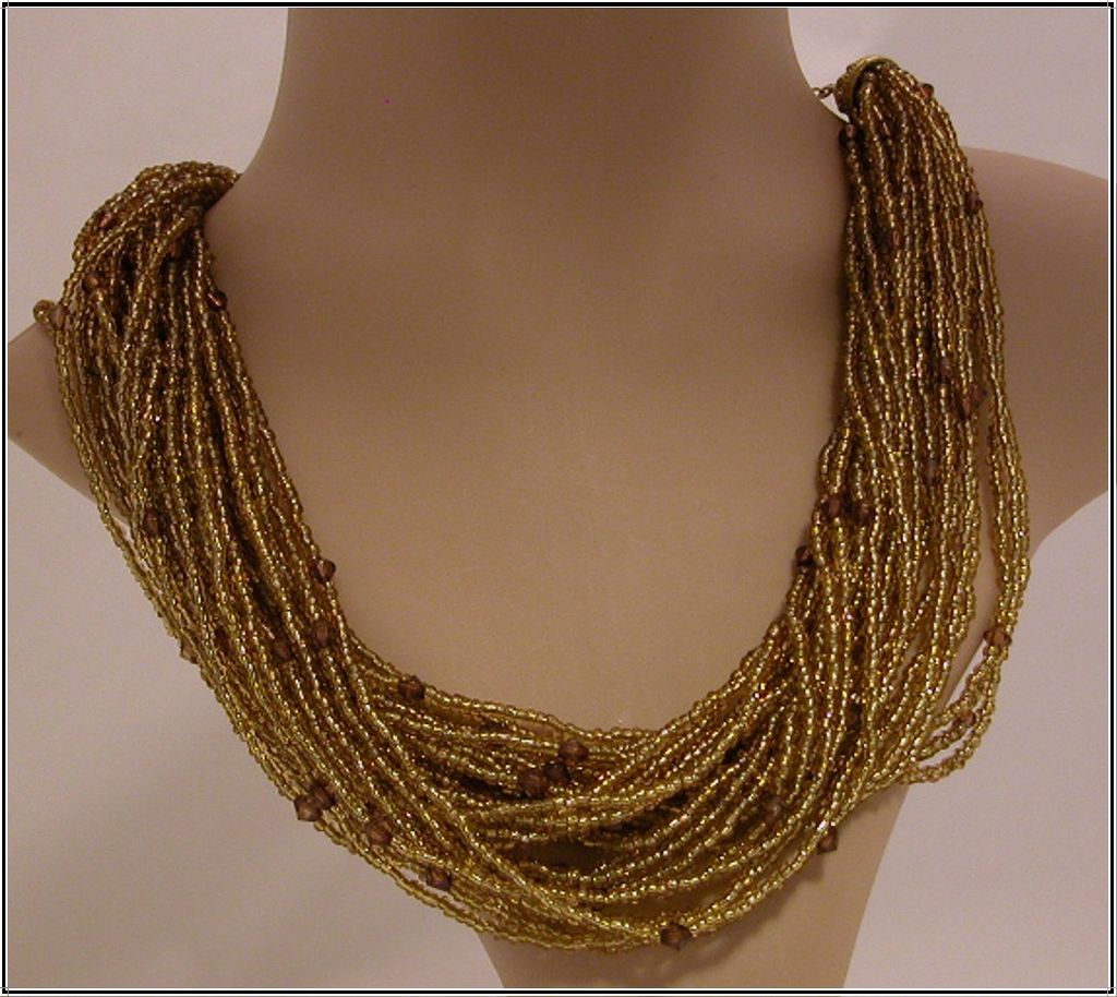 Vintage 26-strand Amber Bead Beaded Necklace Vintage 26-strand Amber Bead Beaded Necklace
