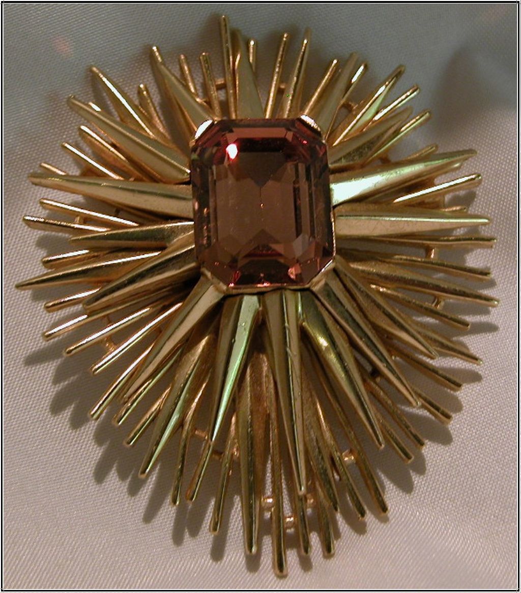 Crown Trifari Starburst Pin & Earrings, Faux Gold Topaz Crown Trifari Starburst Pin & Earrings, Faux Gold Topaz