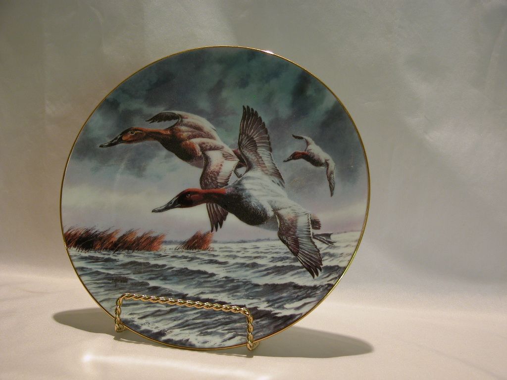 W S George `Canvasback' Collector Plate – Flying Ducks W S George `Canvasback' Collector Plate – Flying Ducks