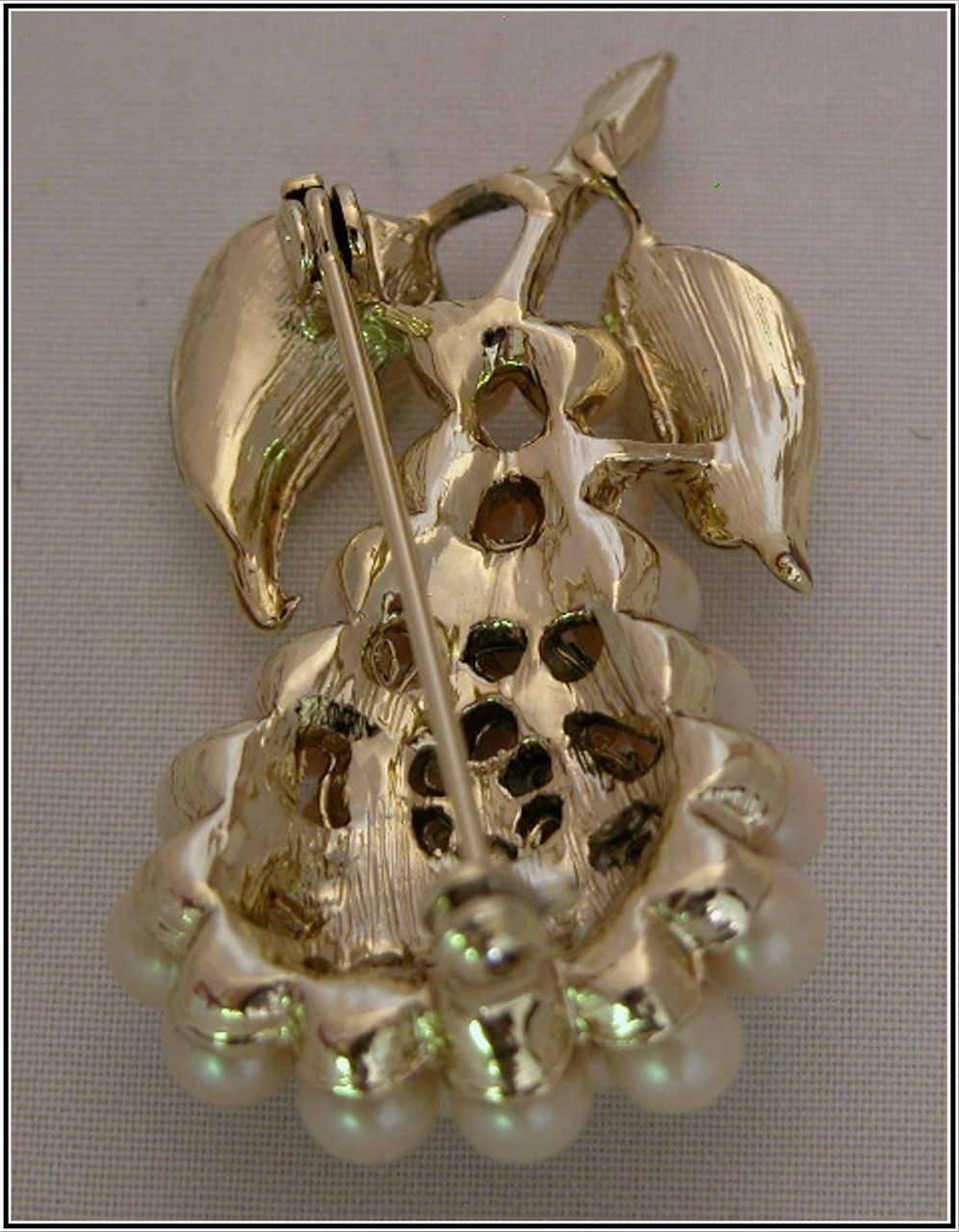 Faux Pearl & Gold-Tone Pear-Shaped Pin Faux Pearl & Gold-Tone Pear-Shaped Pin