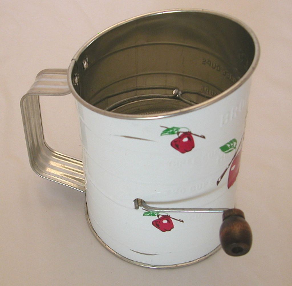 Bromwell's Flour Sifter with Apple Pattern Bromwell's Flour Sifter with Apple Pattern