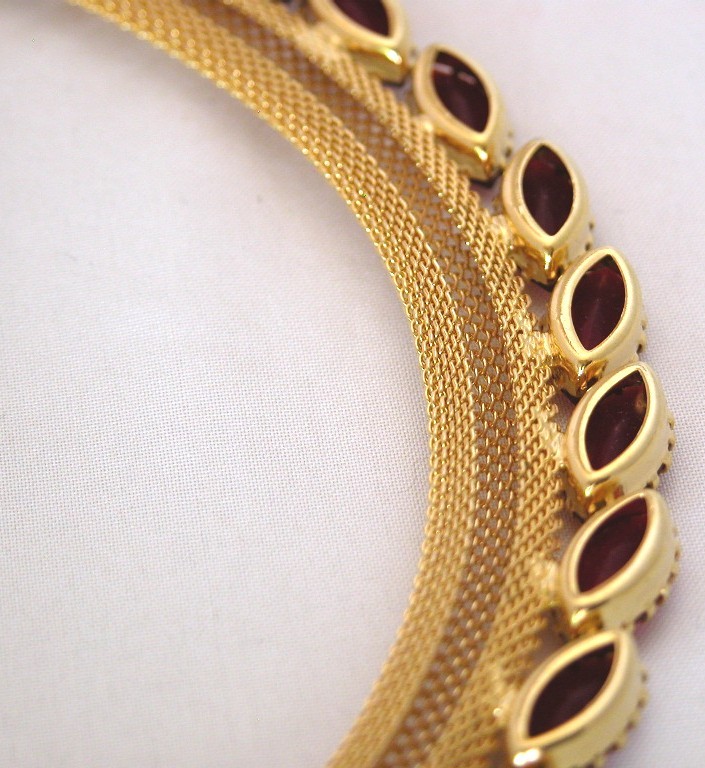 Gold mesh & Red Rhinestone Necklace Gold mesh & Red Rhinestone Necklace