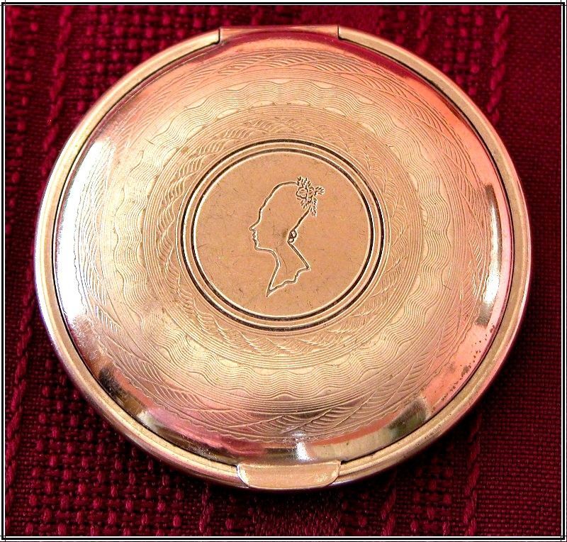 c1920s Armand Silverplate Cameo Silhouette Compact, Book Piece c1920s Armand Silverplate Cameo Silhouette Compact, Book Piece