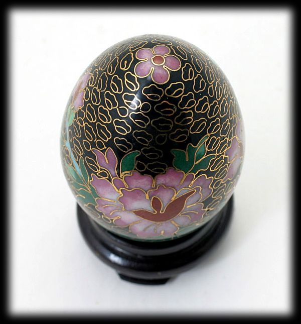 Vintage Black Cloisonne Egg with Stand Pink Flowers Butterflies Enamel decor Vintage Black Cloisonne Egg with Stand Pink Flowers Butterflies Enamel decor