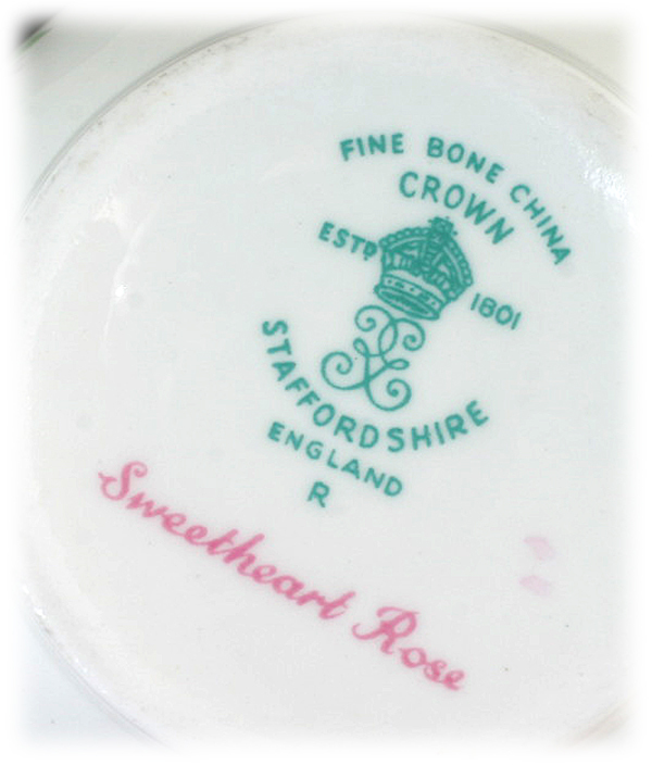 Crown Staffordshire Sweetheart Rose Pink Tea Cup and Saucer Bone China Crown Staffordshire Sweetheart Rose Pink Tea Cup and Saucer Bone China