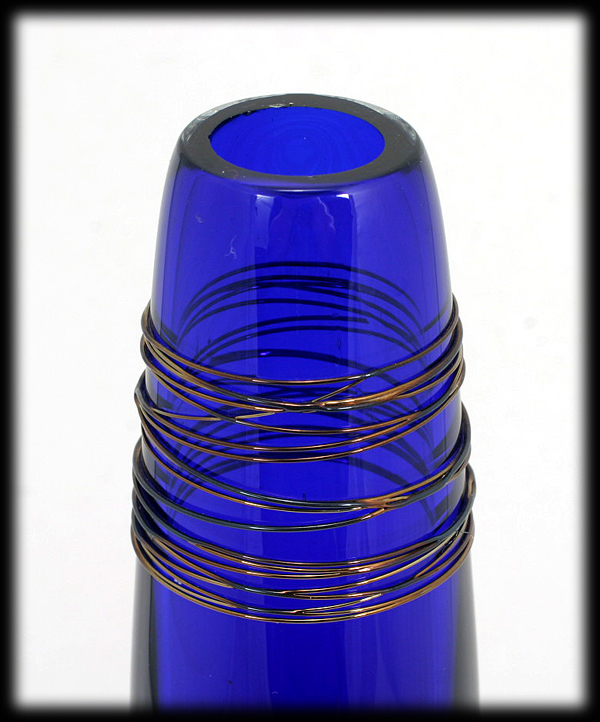Glasshouse Cobalt Blue Studio Art Glass Vase Hand Blown Vintage Threaded Glasshouse Cobalt Blue Studio Art Glass Vase Hand Blown Vintage Threaded