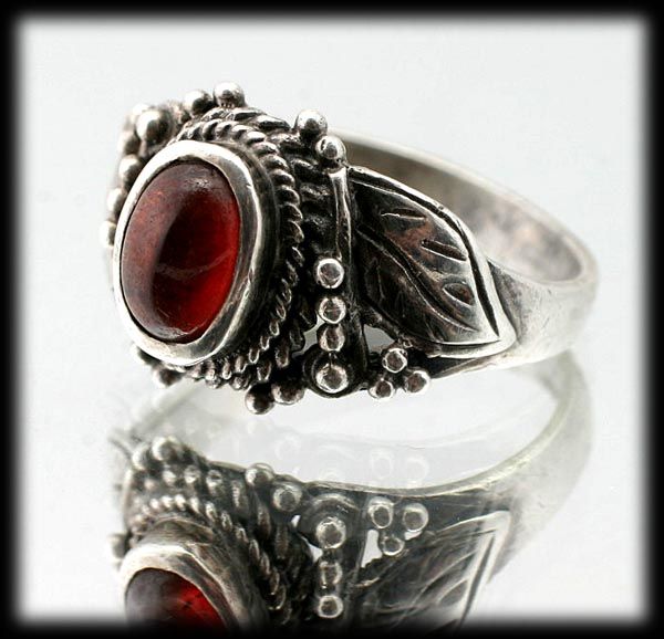 Spessartite Garnet and Sterling Silver Ring Size 6 Native American Style Spessartite Garnet and Sterling Silver Ring Size 6 Native American Style