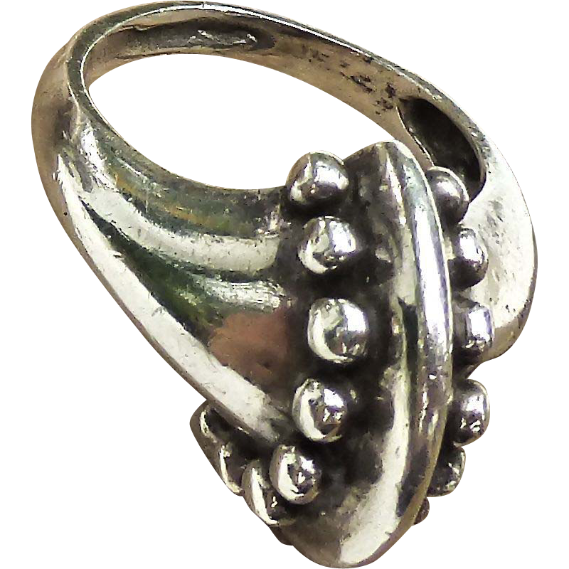 Great Vintage Hand Hammered Sterling Silver Ring