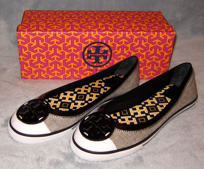 New TORY BURCH Black and White Channing Flats Shoes Size 9.5 New TORY BURCH Black and White Channing Flats Shoes Size 9.5
