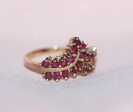 Appealing 10K Ruby Ring Sz. 6.5 Appealing 10K Ruby Ring Sz. 6.5
