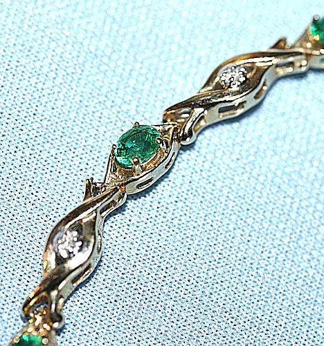 Vintage 14K Yellow Gold, Diamond & Tourmaline bracelet Vintage 14K Yellow Gold, Diamond & Tourmaline bracelet