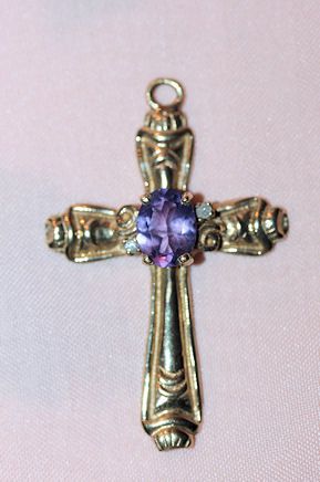 10K Yellow Gold Cross with Amethyst and Diamonds 10K Yellow Gold Cross with Amethyst and Diamonds