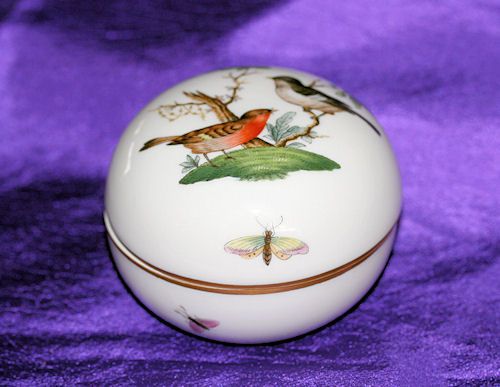 Herend Porcelain Rothschild Covered Pin Dish Herend Porcelain Rothschild Covered Pin Dish