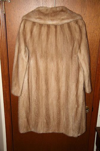 Full Length Ladies Mink Coat Full Length Ladies Mink Coat