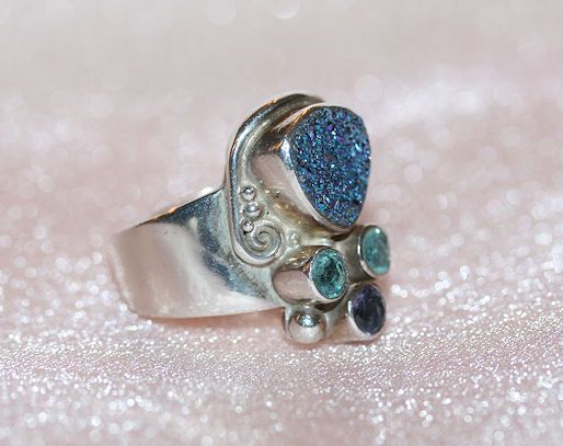 Superb Sterling Ring w/ Drusy Quartz, Amethyst, and blue Topaz Superb Sterling Ring w/ Drusy Quartz, Amethyst, and blue Topaz