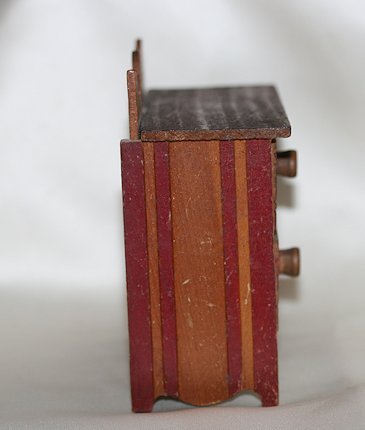 Vintage 4.5 Inch Doll Chest ca. 1930-40's Vintage 4.5 Inch Doll Chest ca. 1930-40's