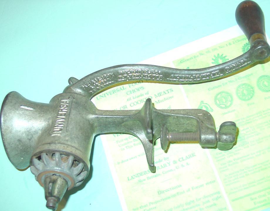 Universal Meat Chopper Food Grinder No 1 Cast Iron 1 Blade New Britain 1900 Universal Meat Chopper Food Grinder No 1 Cast Iron 1 Blade New Britain 1900