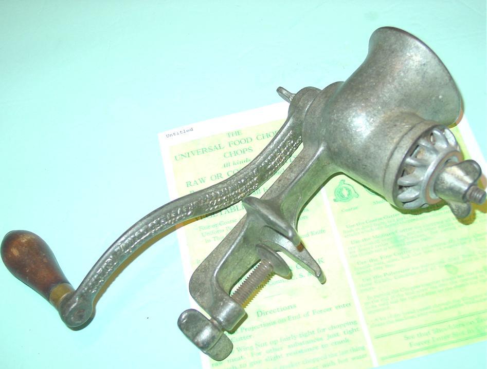 Universal Meat Chopper Food Grinder No 1 Cast Iron 1 Blade New Britain 1900 Universal Meat Chopper Food Grinder No 1 Cast Iron 1 Blade New Britain 1900