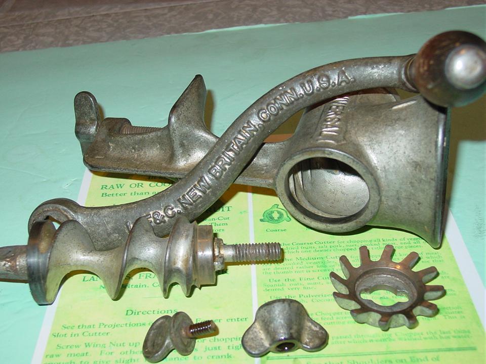 Universal Meat Chopper Food Grinder No 1 Cast Iron 1 Blade New Britain 1900 Universal Meat Chopper Food Grinder No 1 Cast Iron 1 Blade New Britain 1900