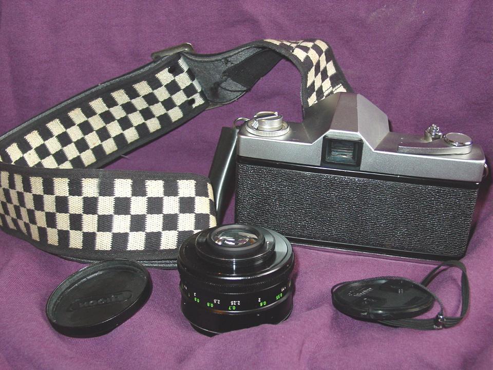 Ricoh Singlex TLS 35mm SLR Film Camera 50mm Lens Ricoh Singlex TLS 35mm SLR Film Camera 50mm Lens
