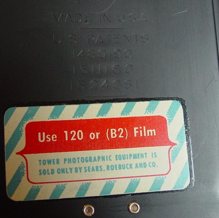 Sears Tower Box Camera Wood Inside for 120 or B2 Roll Film 1925 Sears Tower Box Camera Wood Inside for 120 or B2 Roll Film 1925