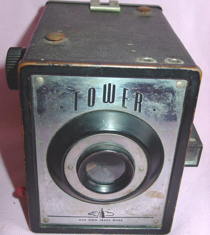 Sears Tower Box Camera Wood Inside for 120 or B2 Roll Film 1925 Sears Tower Box Camera Wood Inside for 120 or B2 Roll Film 1925