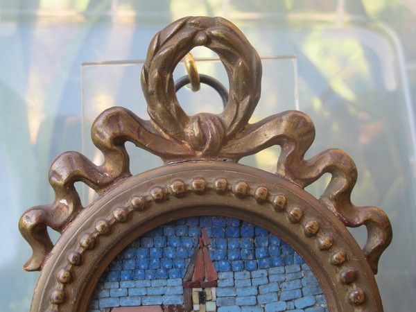 Lovely Micro Mosaic set in a gilded wooden frame, dated at the turn of the 20th century Lovely Micro Mosaic set in a gilded wooden frame, dated at the turn of the 20th century