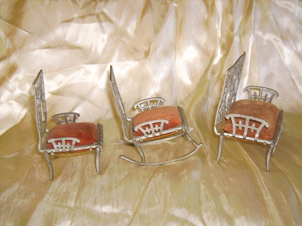 Set of Victorian Zinc Doll Furniture 3 Pieces Set of Victorian Zinc Doll Furniture 3 Pieces