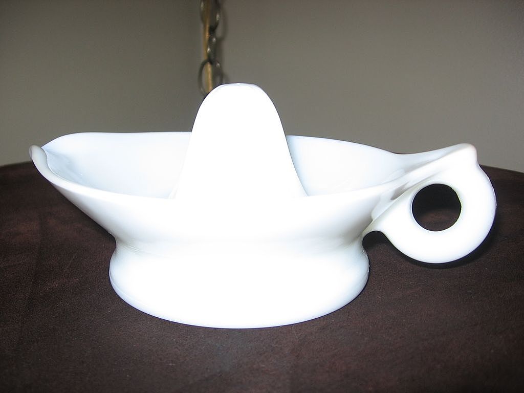Beautiful White Vintage McKee Reamer Beautiful White Vintage McKee Reamer
