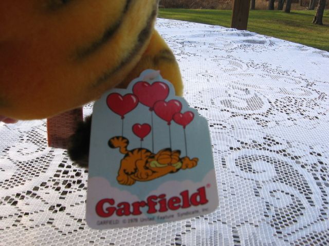 New 1978 Plush "Garfield Messenger Of Love" New 1978 Plush "Garfield Messenger Of Love"