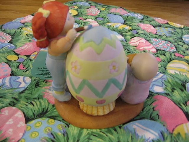 1985 Cabbage Patch Easter Figurine 1985 Cabbage Patch Easter Figurine