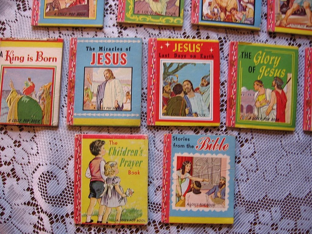 1949 Miniature Religious Lolly Pop Book Set 1949 Miniature Religious Lolly Pop Book Set