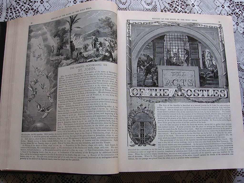 1950 Leather Pictorial Family Holy Bible 1950 Leather Pictorial Family Holy Bible
