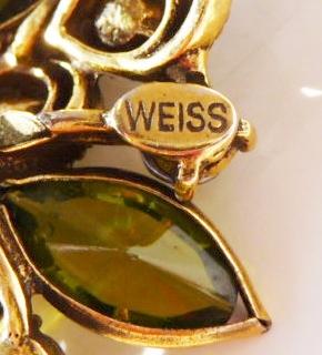 signed WEISS olive green and gold RS brooch and earrings signed WEISS olive green and gold RS brooch and earrings