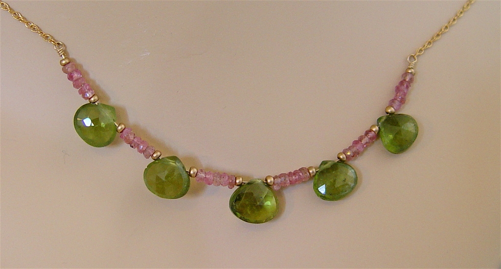 Ver Aeternum - Vesuvianite and Pink Tourmaline Necklace Ver Aeternum - Vesuvianite and Pink Tourmaline Necklace