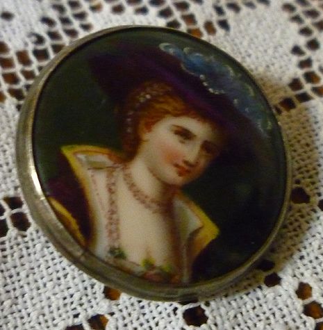 Victorian Ladies Portrait Limoges Style Enamel Porcelain and Silver Earrings Victorian Ladies Portrait Limoges Style Enamel Porcelain and Silver Earrings