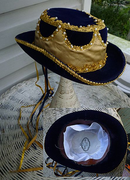 Splendid Renaissance Carnival Mardi Gras Costume Ensemble 4 Pieces Splendid Renaissance Carnival Mardi Gras Costume Ensemble 4 Pieces