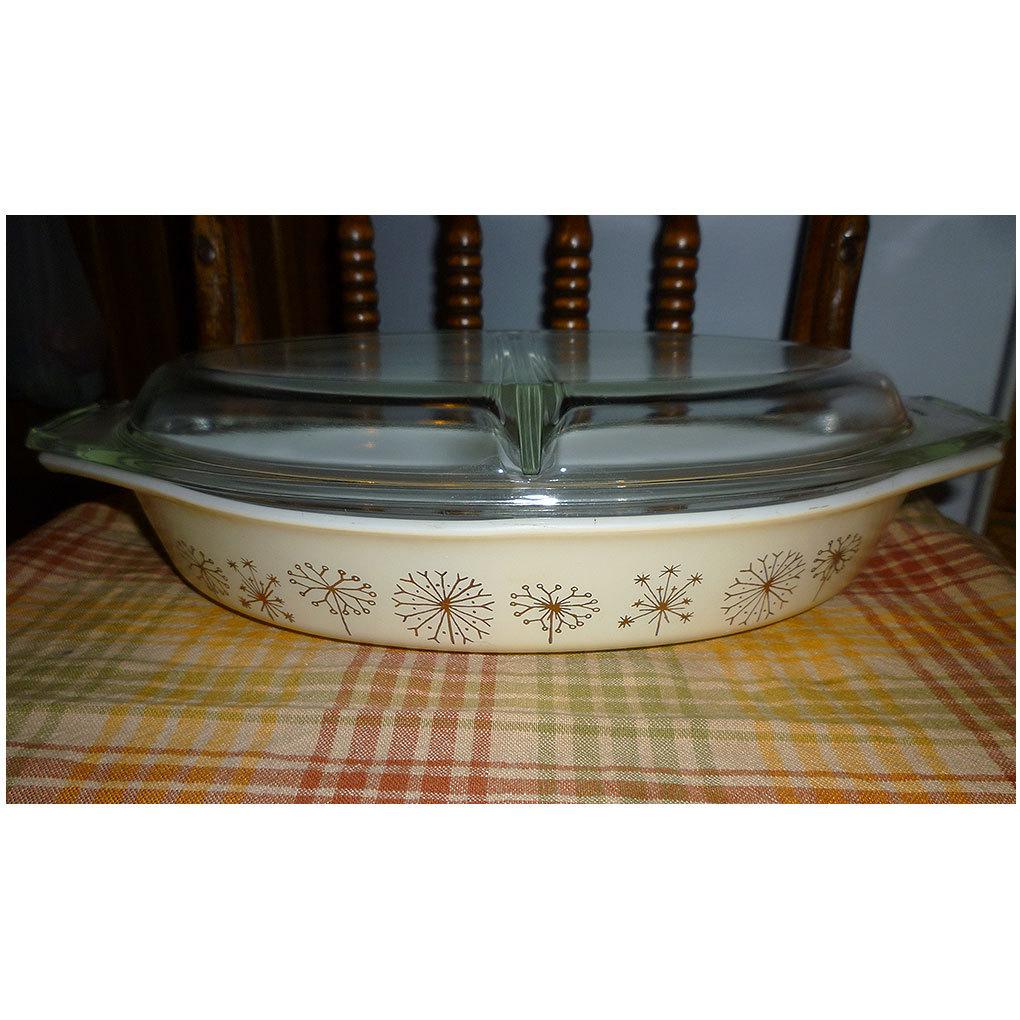 Pyrex Dandelion Duet 1 1/2 Qt Divided Casserole Dish with Divided Lid